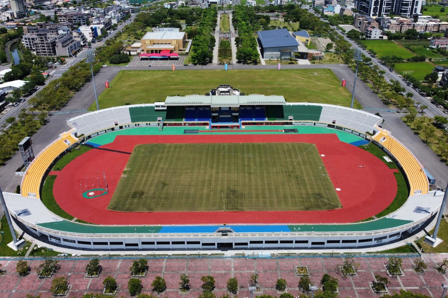 宜蘭運動公園複合式運動場修建工程